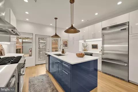 2315 Ontario Rd NW #1, Washington, DC 20009