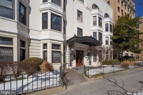 1669 Columbia Rd NW # 312, Washington, DC 20009