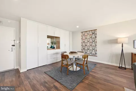 1245 4th St SW #E805, Washington, DC 20024 photo 6
