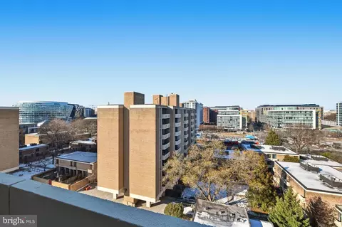 1245 4th St SW #E805, Washington, DC 20024 photo 19