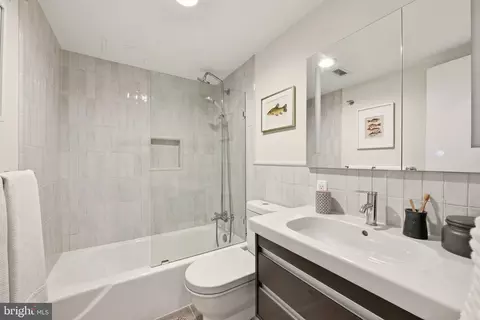 1245 4th St SW #E805, Washington, DC 20024 photo 15