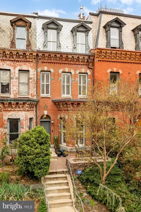 2021 N Street St NW, Washington, DC 20036