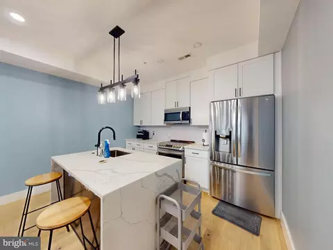 927 Kennedy St NW #303, Washington, DC 20011