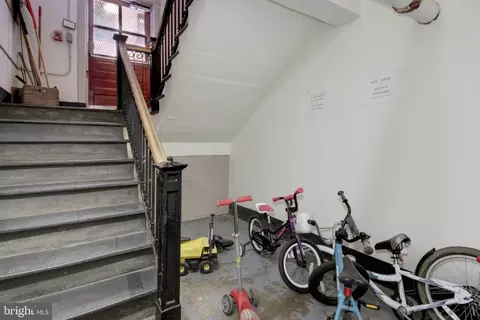 1789 Lanier Pl NW #34, Washington, DC 20009 photo 25