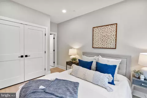 Bedroom - 2019 M St NE #1, Washington, DC 20002 photo 4 of 5