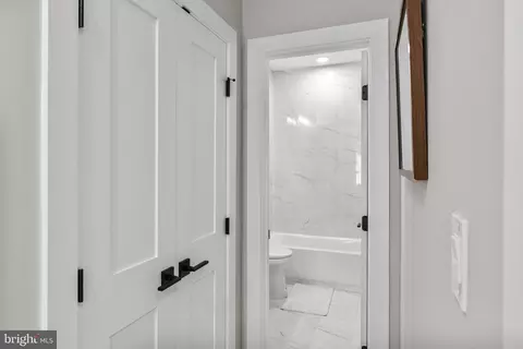 Entry Way - 2019 M St NE #1, Washington, DC 20002 photo 1 of 1
