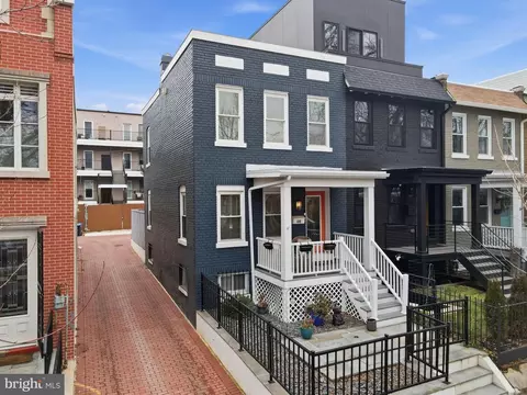 608 Orleans Pl NE, Washington, DC 20002