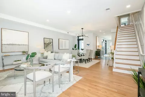 1015 O St NW, Washington, DC 20001