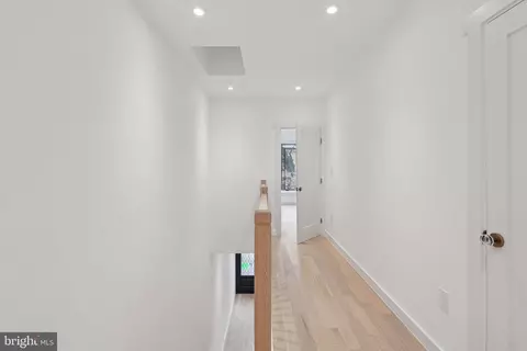 Entry Way - 55 P St NW, Washington, DC 20001 photo 7 of 7