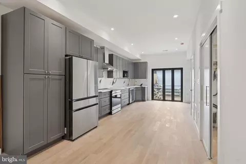 Entry Way - 55 P St NW, Washington, DC 20001 photo 4 of 7