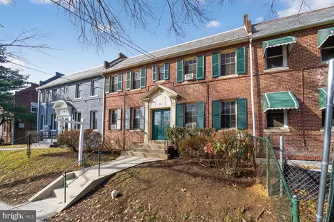 4004 7th St NE, Washington, DC 20017