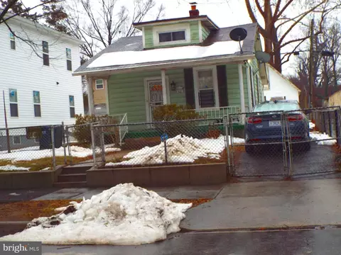 3123 G St SE, Washington, DC 20019