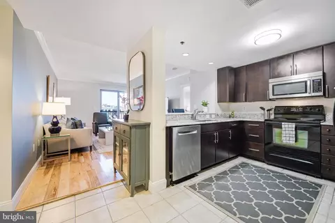 777 7th St NW UNIT 1124, Washington, DC 20001