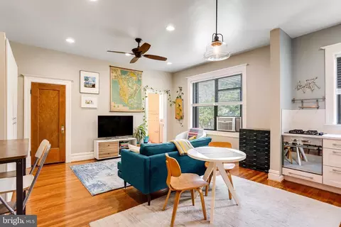 1514 17th St NW #412, Washington, DC 20036