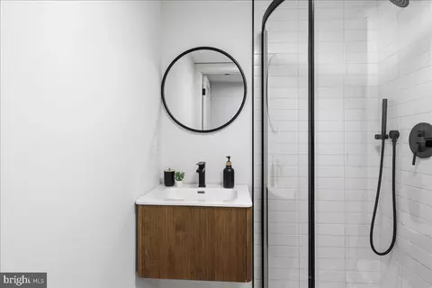 Bath - 820 13th St NE, Washington, DC 20002 photo 4 of 4