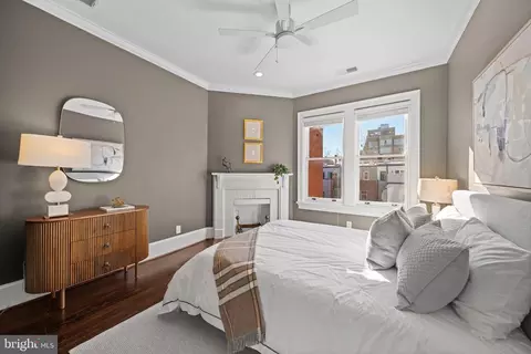 2012 Hillyer Pl NW, Washington, DC 20009 photo 25
