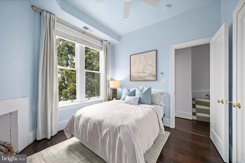 2012 Hillyer Pl NW, Washington, DC 20009 photo 19