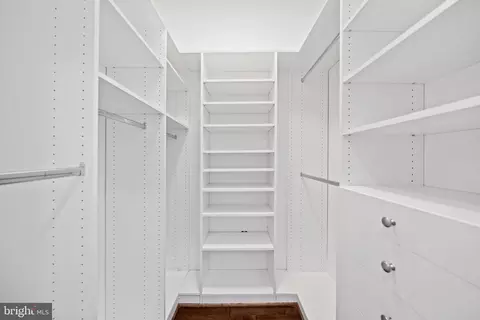 2012 Hillyer Pl NW, Washington, DC 20009 photo 16