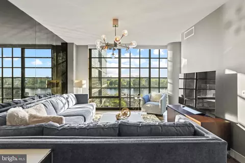 45 Sutton Sq SW #503, Washington, DC 20024