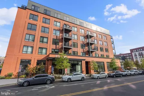 7175 12th St NW #214, Washington, DC 20012