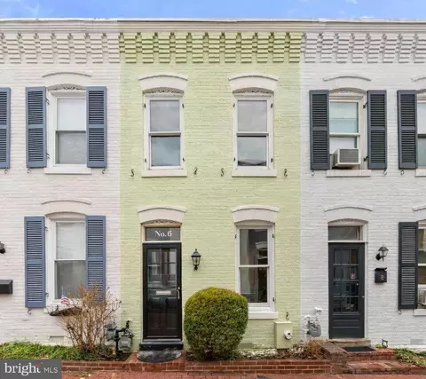 6 Terrace Ct NE, Washington, DC 20002