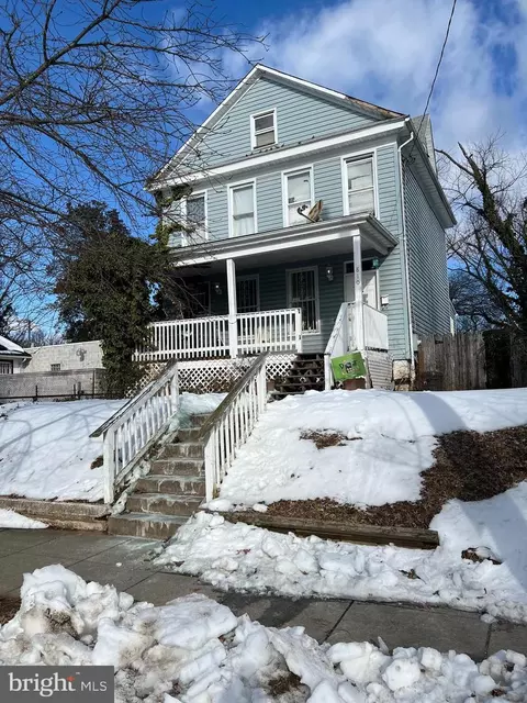 810 Savannah St SE, Washington, DC 20032