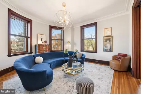 2220 20th St NW #33, Washington, DC 20009