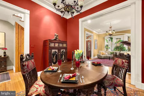 Dining - 1436 Q St NW, Washington, DC 20009 photo 2 of 2