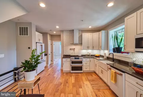 1201 W Virginia Ave NE #1, Washington, DC 20002