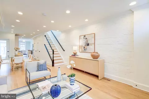 1135 C St NE, Washington, DC 20002 photo 2
