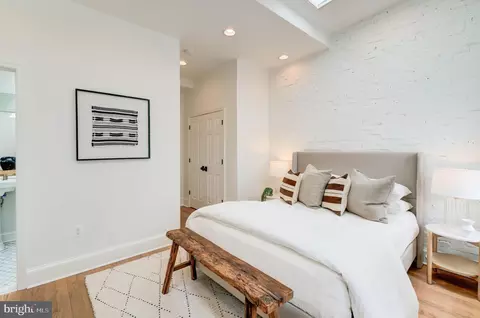 1135 C St NE, Washington, DC 20002 photo 8