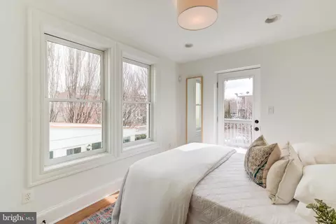 1135 C St NE, Washington, DC 20002 photo 12