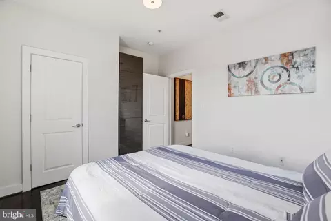 315 G St NE #306, Washington, DC 20002 photo 12