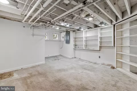 Other - 511 2nd St SE, Washington, DC 20003 photo 4 of 9