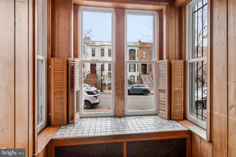 Other - 511 2nd St SE, Washington, DC 20003 photo 1 of 9