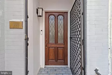 Entry Way - 511 2nd St SE, Washington, DC 20003 photo 1 of 4
