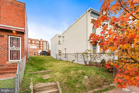 1018 4th St NE, Washington, DC 20002 photo 4