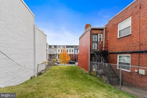 1018 4th St NE, Washington, DC 20002 photo 9