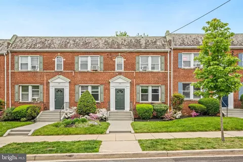 715 Hamlin St NE #2, Washington, DC 20017