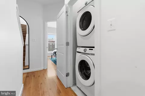 335 L St SE, Washington, DC 20003 photo 21