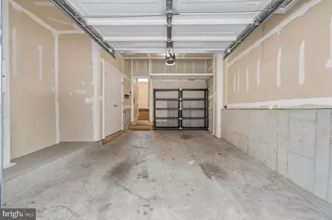 335 L St SE, Washington, DC 20003 photo 31