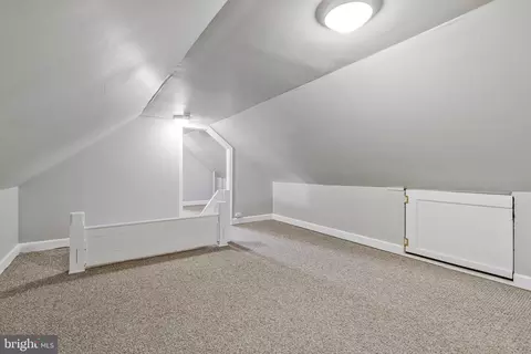 Entry Way - 1714 33rd Pl SE, Washington, DC 20020 photo 12 of 15