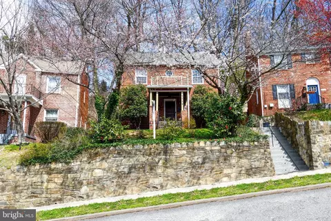 1714 33rd Pl SE, Washington, DC 20020