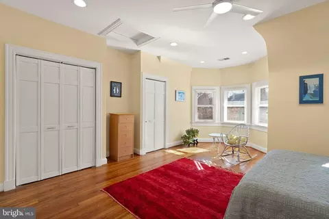 1335 Harvard St NW #PH2, Washington, DC 20009 photo 14