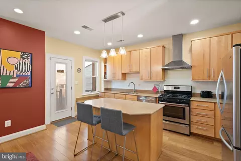 1335 Harvard St NW #PH2, Washington, DC 20009 photo 8