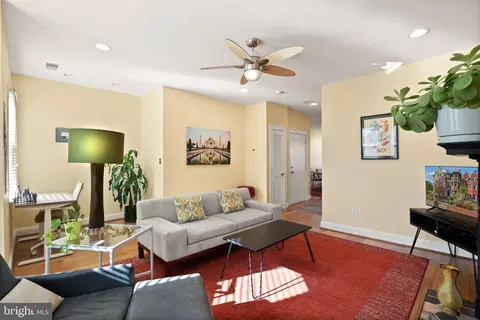 1335 Harvard St NW #PH2, Washington, DC 20009 photo 6
