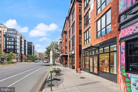 1335 Harvard St NW #PH2, Washington, DC 20009 photo 33