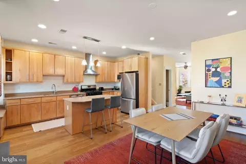 1335 Harvard St NW #PH2, Washington, DC 20009 photo 9