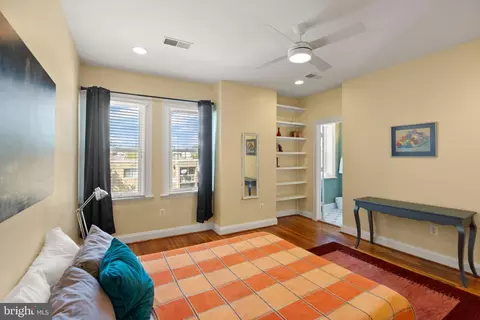 1335 Harvard St NW #PH2, Washington, DC 20009 photo 17