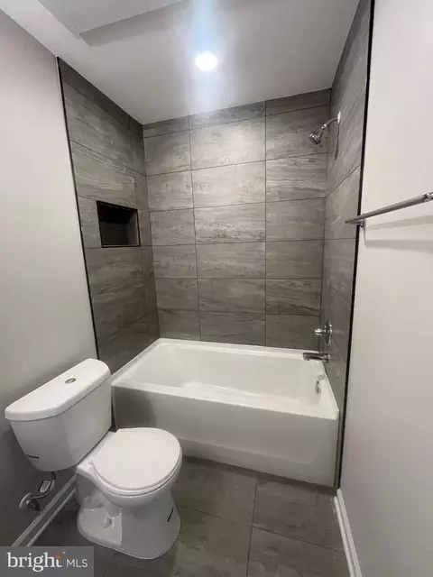 1307 K St SE #101, Washington, DC 20003 photo 6